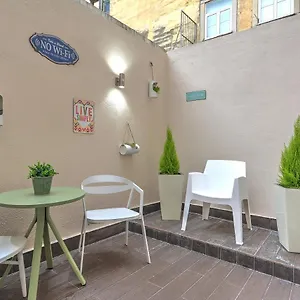 Apartamento Traditional With A Terrace, Ac And Fast Internet, Lisboa